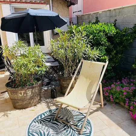 Maisonnette Climatisee Refaite A Neuf Avec Parking A 300m De La *
